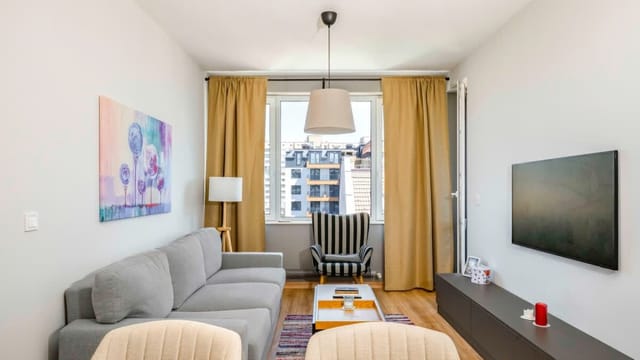 Simon's Apartment - 1BDR at Cherkovna Residence