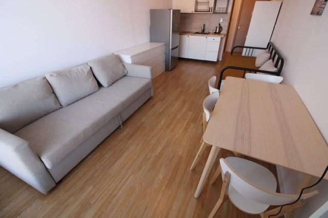 Sunny Day 6 Classic Studio