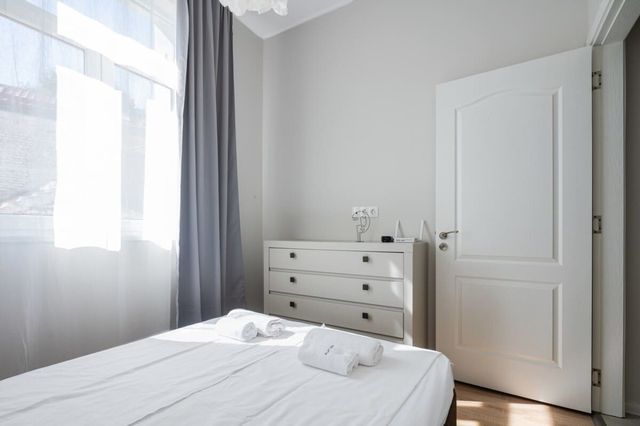 Light and Modern 2BD Flat Next To Women's Market