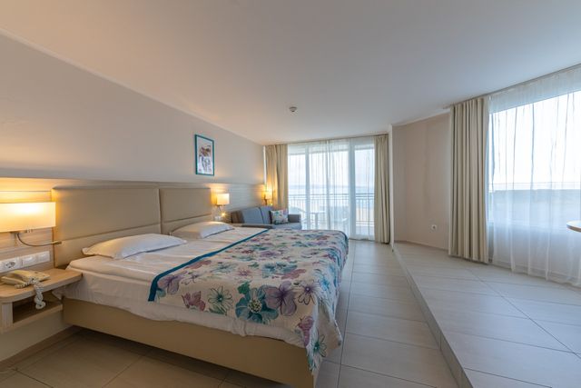 Laguna Beach Hotel in Albena