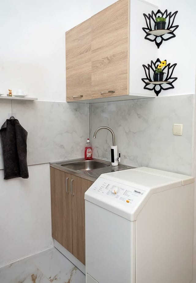 Maria Luiza Studio II | Loft Sleeping Area