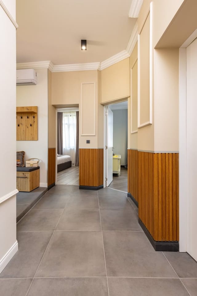 Central Apartments with Garden view - Apt No. 3