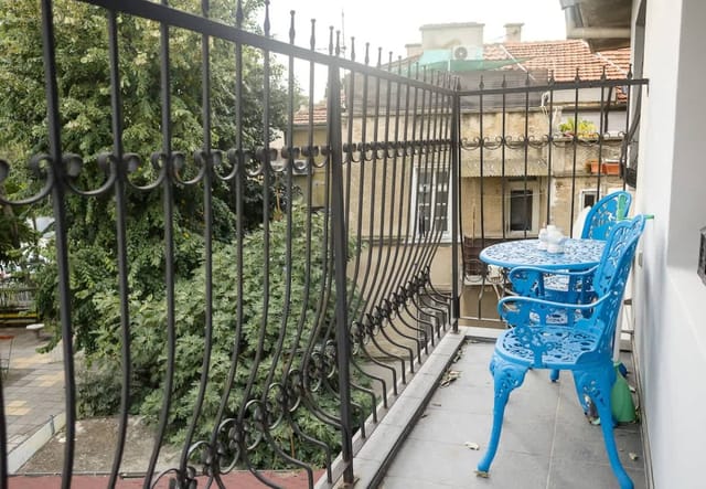 Cozy Flat with Two Bedrooms in Central Varna - Photo 3