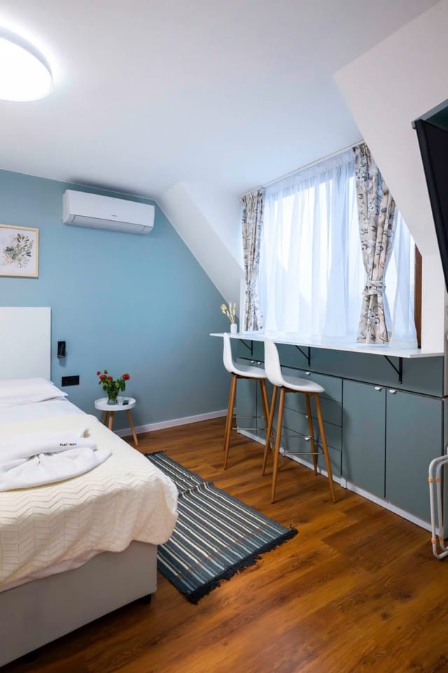 Cute 1BD in Central Sofia - Steps from South Park