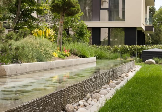 1BD Modern Serenity in Azur Delux Complex