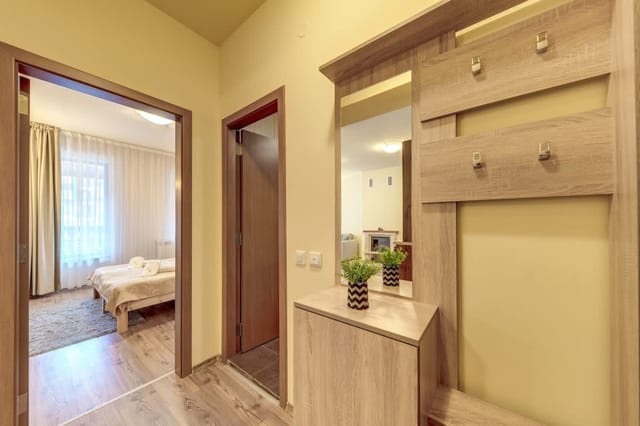 Cosy 1BD Apt w/ Free Parking and Balcony