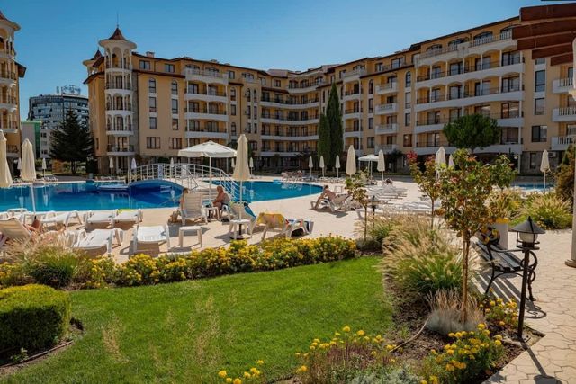 Cozy 1 bedroom apartment in Royal Sun