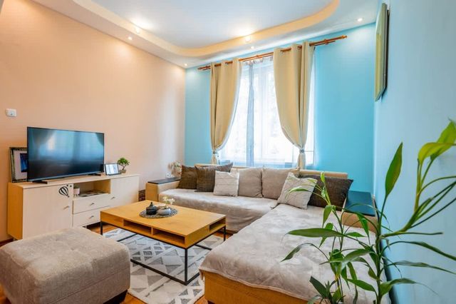 Cozy and Spacious 3BD Flat I 10 Min from NDK