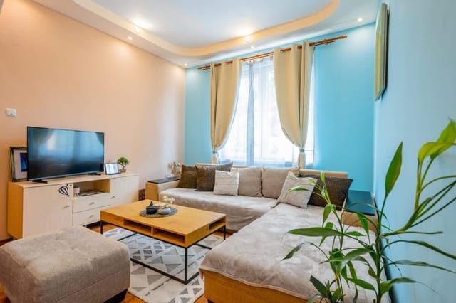 Cozy and Spacious 3BD Flat I 10 Min from NDK