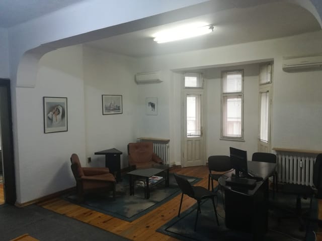 Office in an old building (1938) that is a cultural monument. Size 160 sq. m. No bathroom. No elevator, 4-th floor; 5 rooms; 2 small balconies.