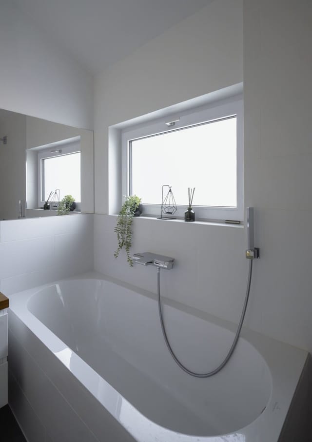 Luminous Central Retreat Spacious 2BD Apartment