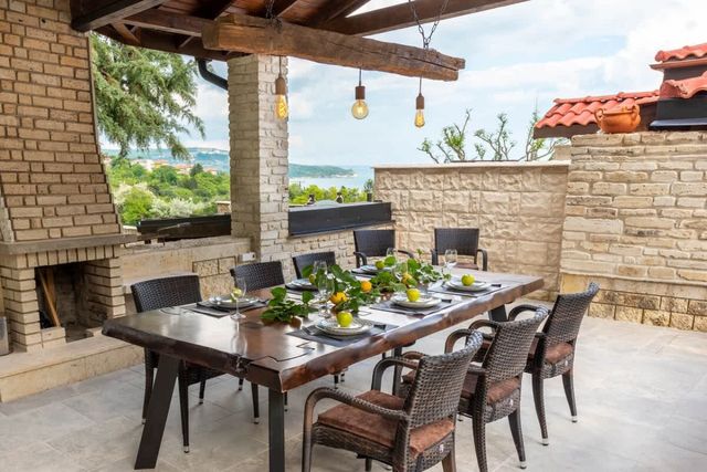 Villa Apple & Villa Cook - 8BD with heated pool