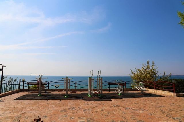 Crown Fort Nice Studio Sea View