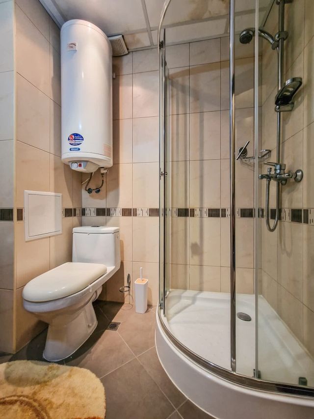 Glazne River View - 2BDR | 2BTHR Flat with a View