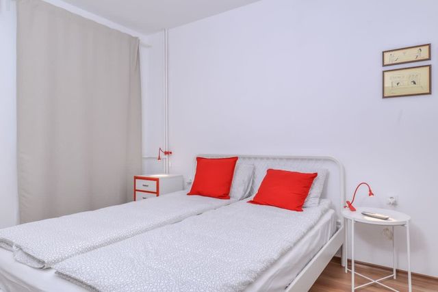 Eleganto - Central 2BD Stylish Apartment