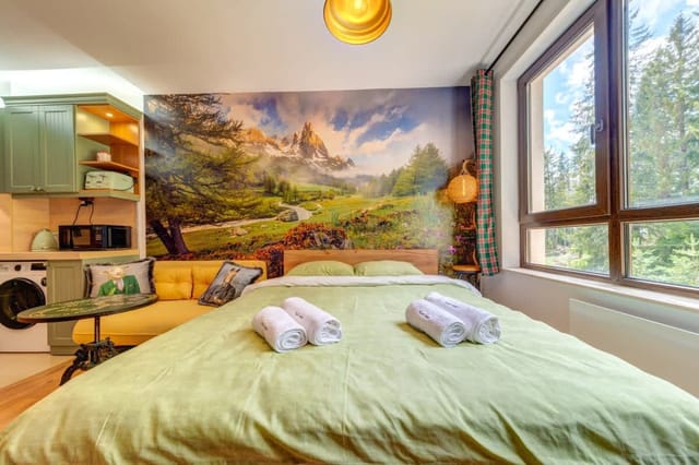 Into the Woods - Charming Studio