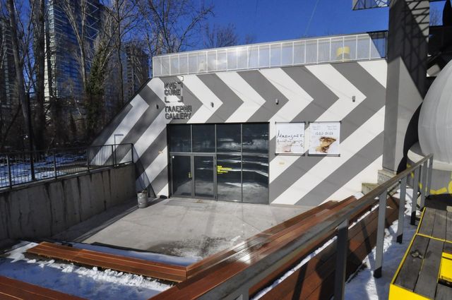 Center for contemporary arts TOPLOCENTRALA