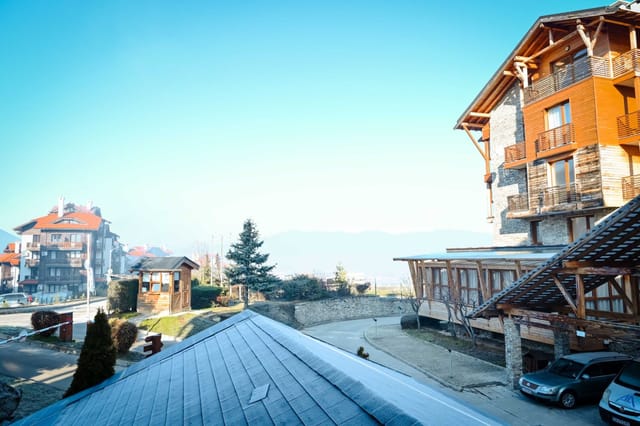 Cozy 1-Bedroom Apartment in St. Ivan Ski Resort