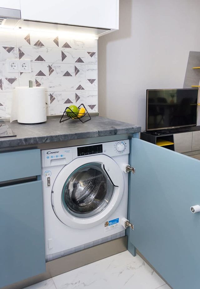 New Colorful 1BD Getaway with an Amazing Sea View