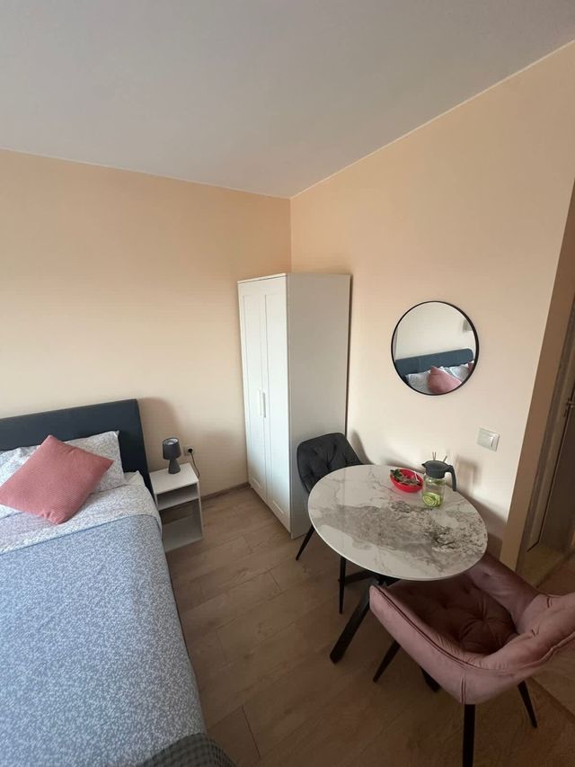 Beachfront Elegant Studio – 100 m from Smokinya Beach