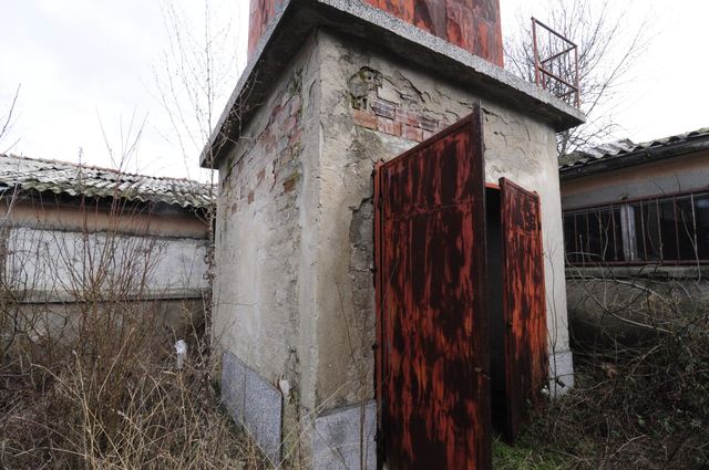 Industrial building - woodworking/carpentry shop, old cow barns - former collective farm from the socialist regime