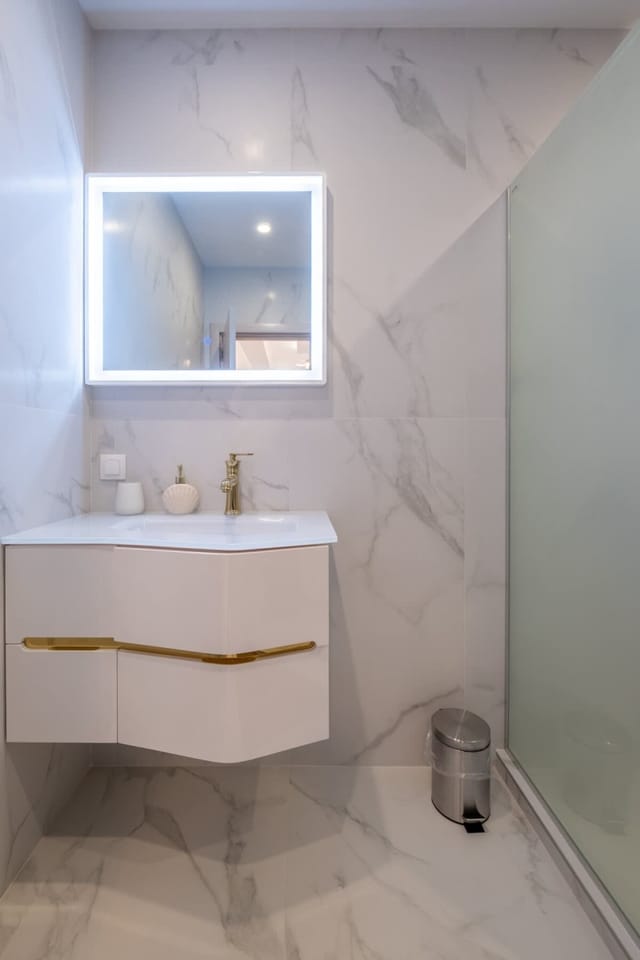 Elegant Deluxe - 2 Bedrooms apt.