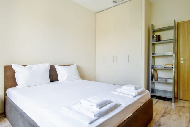 Modern 2BD Flat in Central Sofia + Workspace - Photo 3