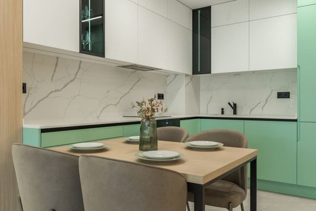 Modern Apartment in Top Center | Steps from Beach