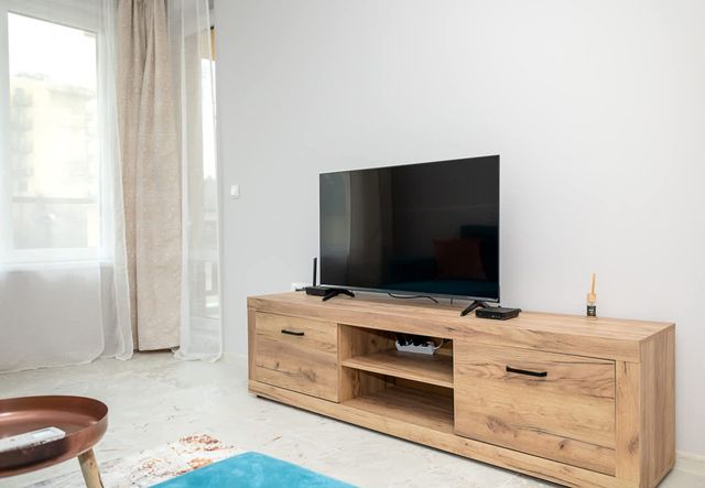 Stylish Flat with Parking St Constantine & Helena