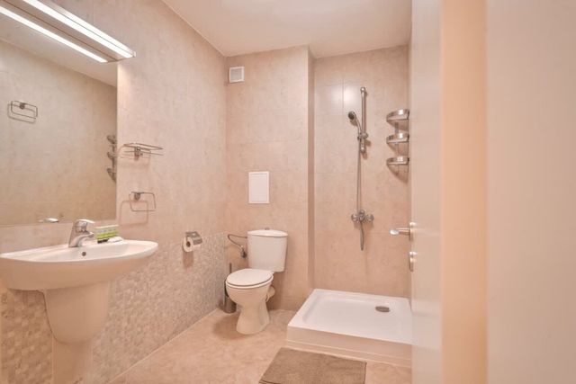 Spacious 2BD/2BA Flat - South Park & Vitosha Views