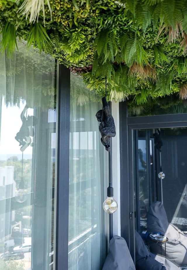 Royal View –Luxury 2BR Apartment with Sea Panorama