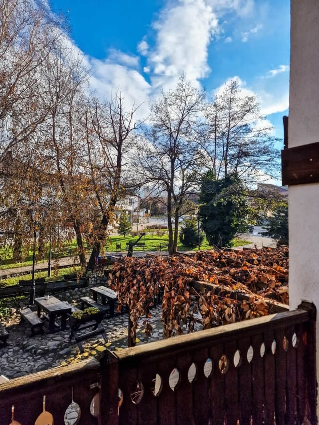 8BD Retreat in Bansko: Comfort & Mountain Charm