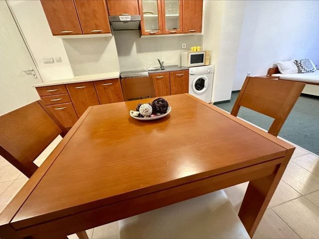 Warm and welcoming apartment in Marina Cape