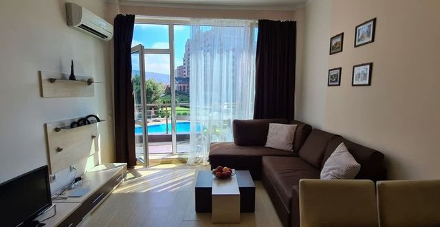 Cozy apartment in Sunny Beach Plaza