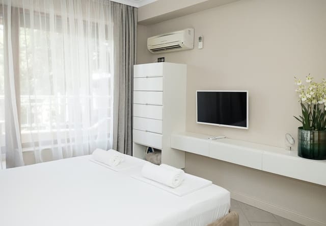 Modern 1-Bedroom Retreat in Varna’s Sea Garden