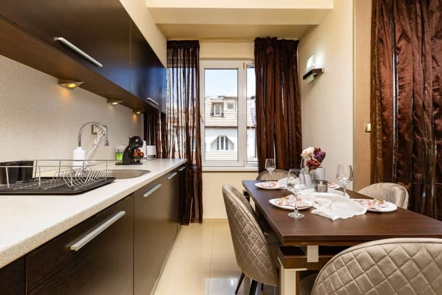 Modern 2BD - 14 min to Medical University