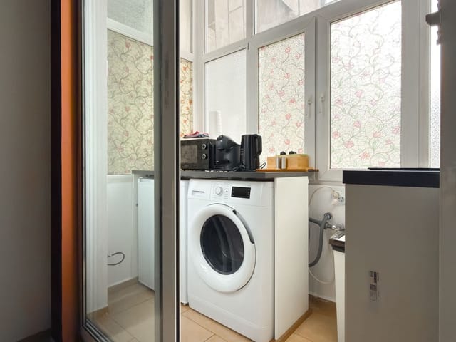 Cozy Central 1BD Apartment