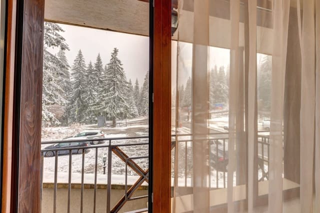 *Cute & Cozy* 1BD Flat in The Castle Complex