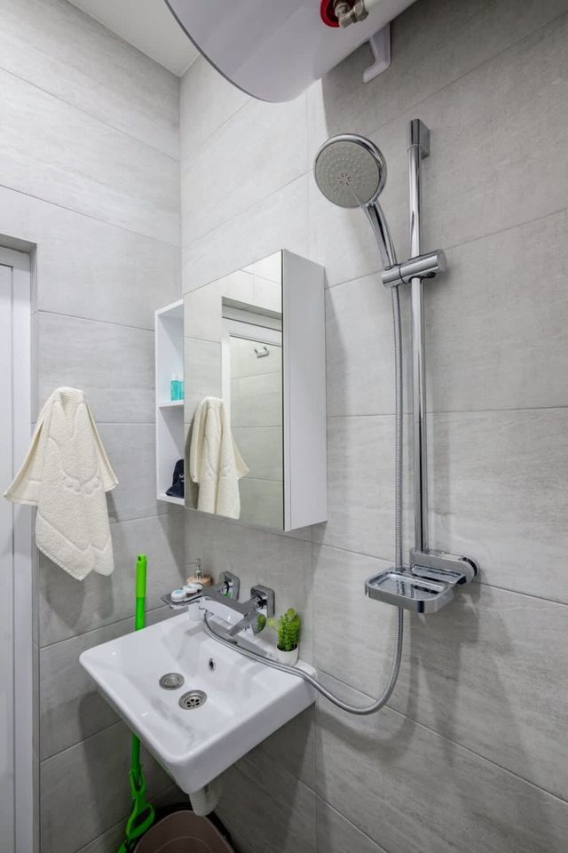 Cozy 2BD Flat | Steps to Vitosha Blvd + AC/WiFi