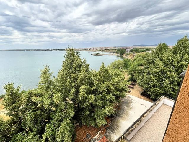 Cozy  Sea view apartament  Marina Cape