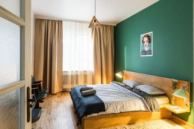 Eclectic and boutique designers apartment/ parking - Photo 4