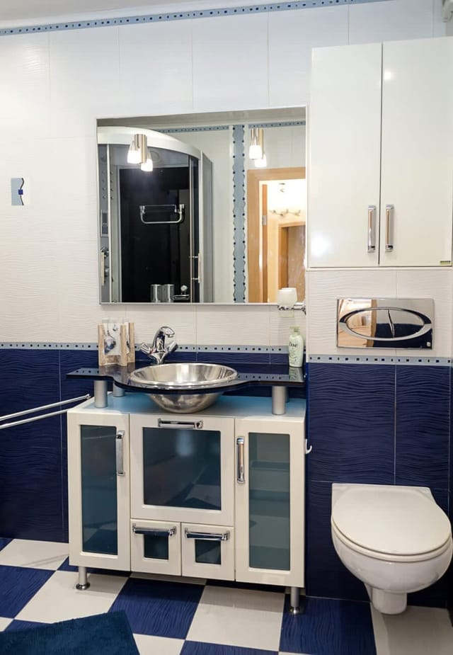 Bright & Spacious 2-Bedroom Flat in Central Varna