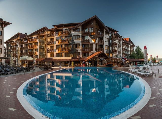 Cozy 1BR in Belvedere-Ski in Winter/Swim in Summer