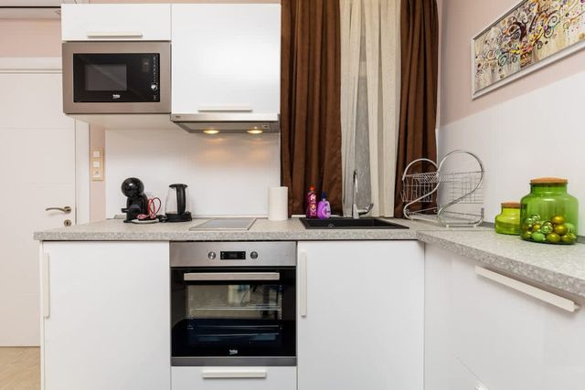 ~ Stella 2 ~ Studio close to the Singing Fountains