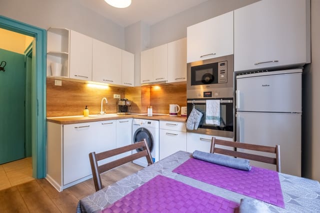 Great Central Cozy Apartment - Photo 3