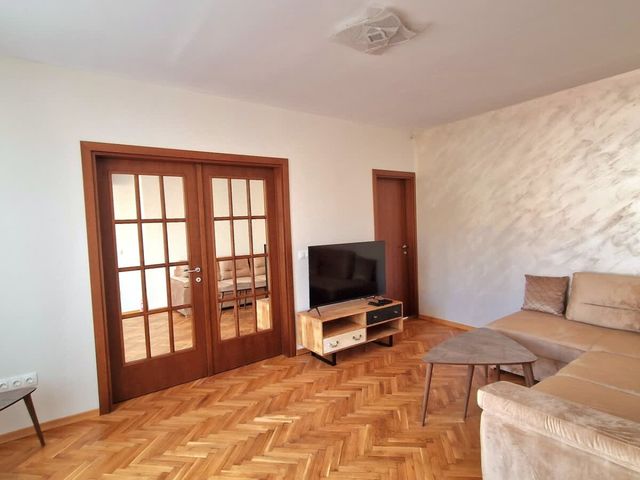 Prime Location: 2BD Flat near Alexander Nevsky