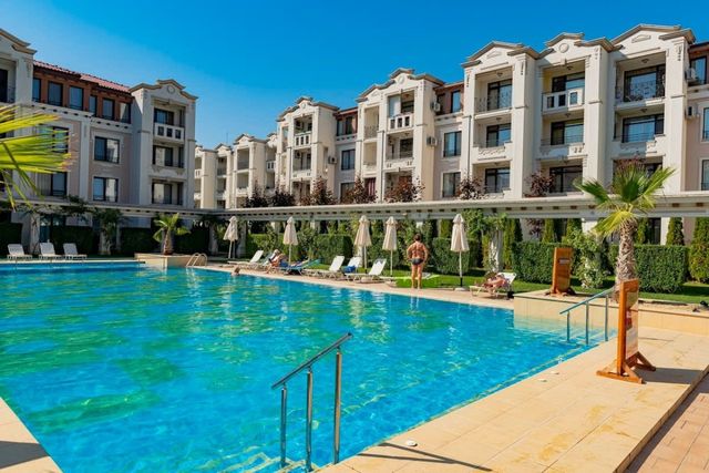 Cozy Kavaci  Apartment with Balcony