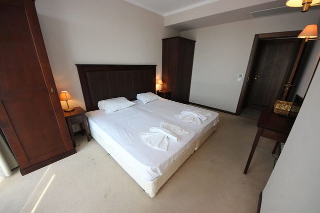 Luxury apartment in Royal Beach