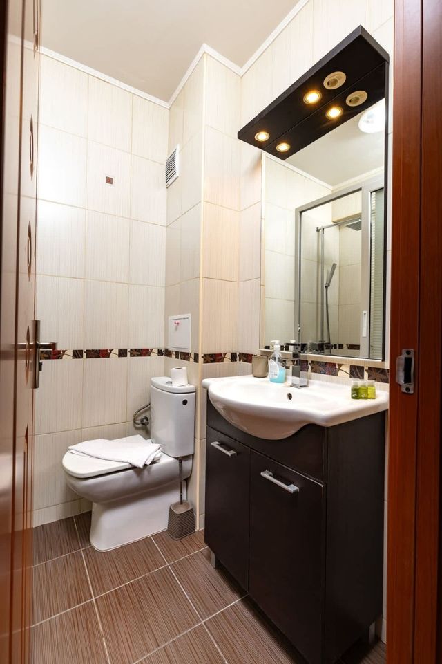 Modern 2BD - 14 min to Medical University