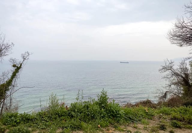 Private Villa with 5BD, Pool & Stunning Sea Views